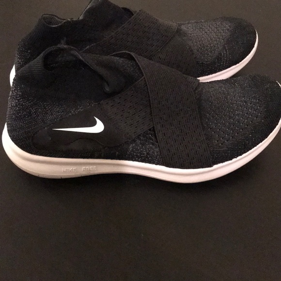 nike free run velcro